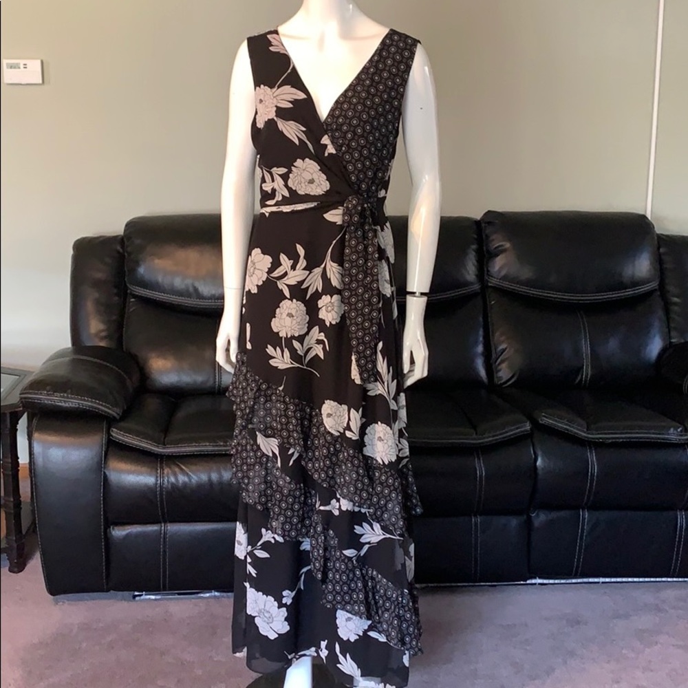 I.N.C Maxi Dress Black ruffles floral chiffon 12